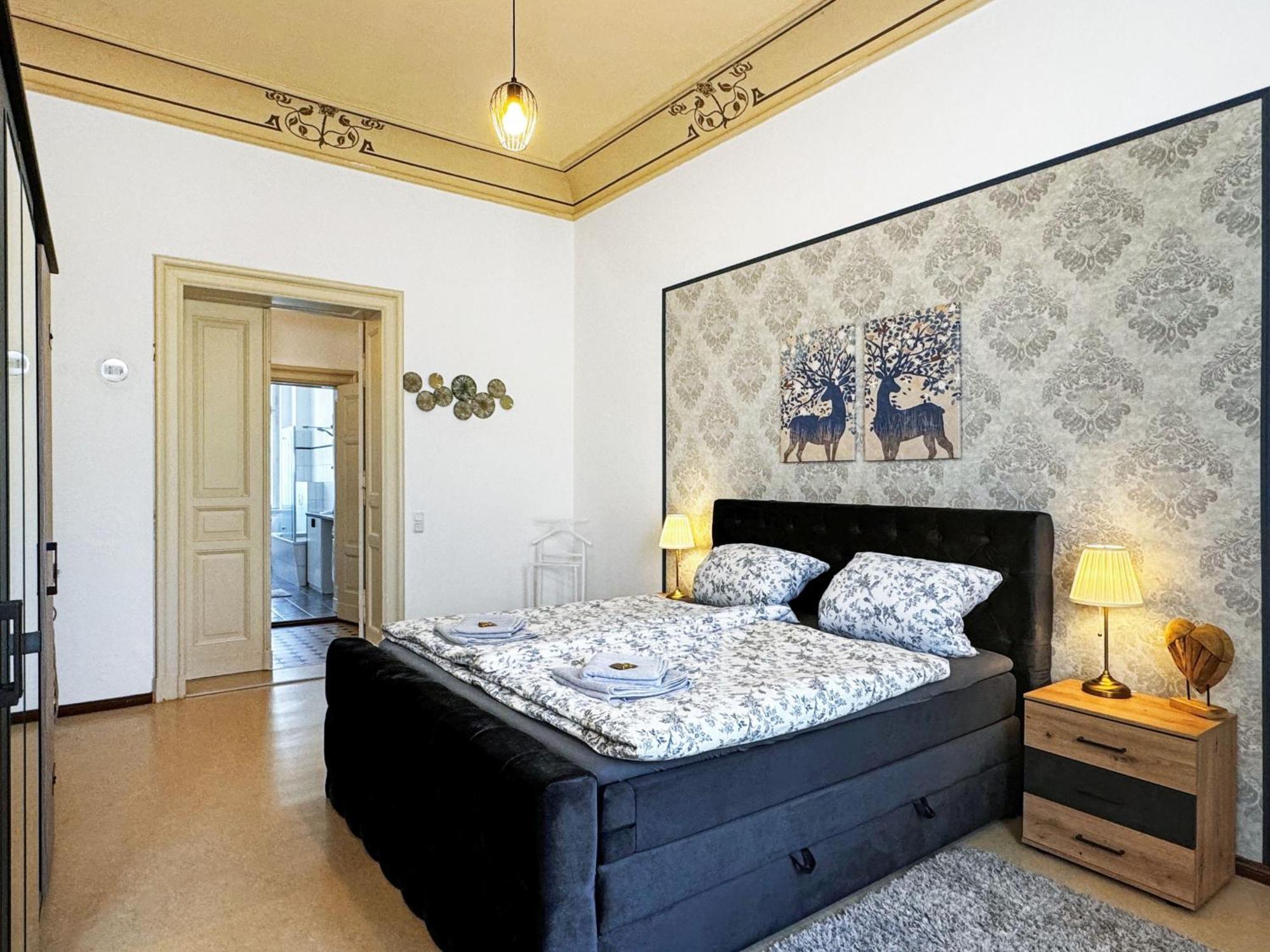 Ferienwohnung Villa Nieske - Jugendstil Denkmal, Free Wlan & Parken, Self Check-In, Smart-Tv Herzberg  エクステリア 写真